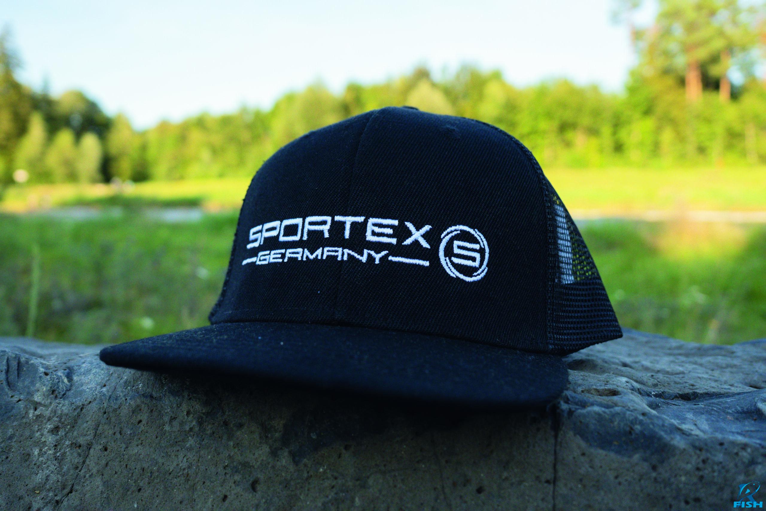 cap black