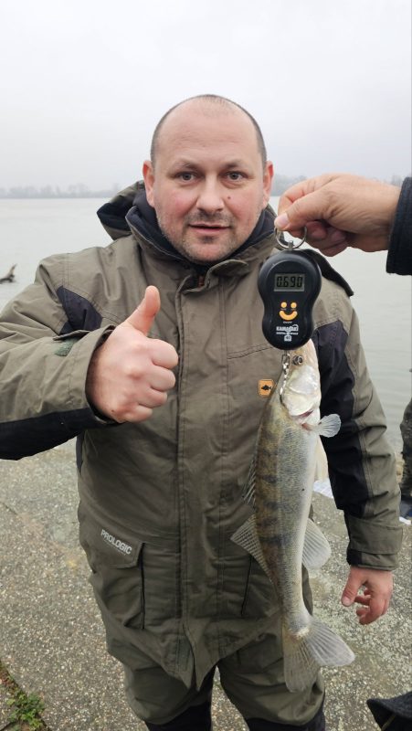 Ribolovačka oprema Fish-R