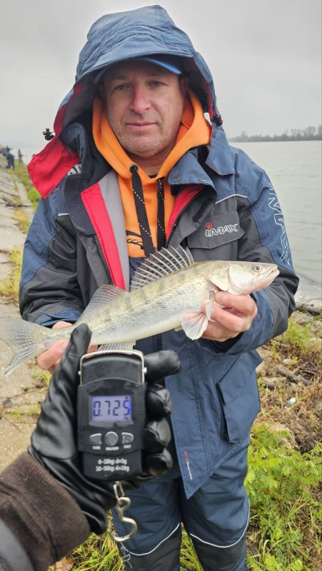 Ribolovačka oprema Fish-R